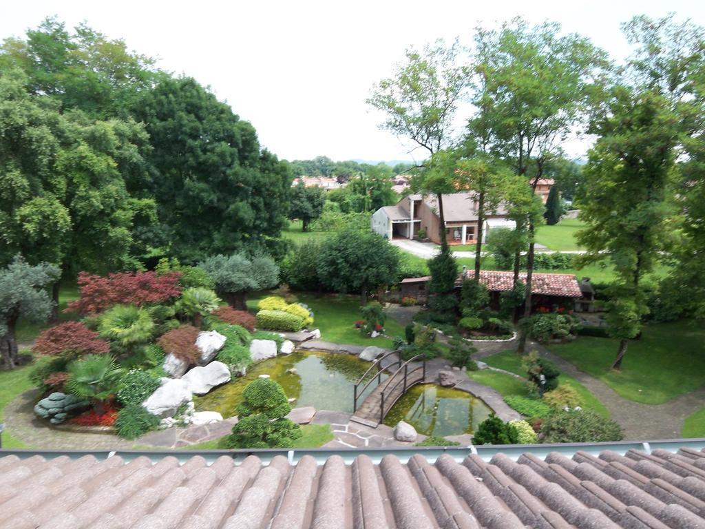 Отель Al Giardino Fanna Экстерьер фото